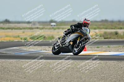 media/Apr-18-2025-TrackDaz (Fri) [[45f5874c44]]/C Group/Session 1 (Turn 7)/